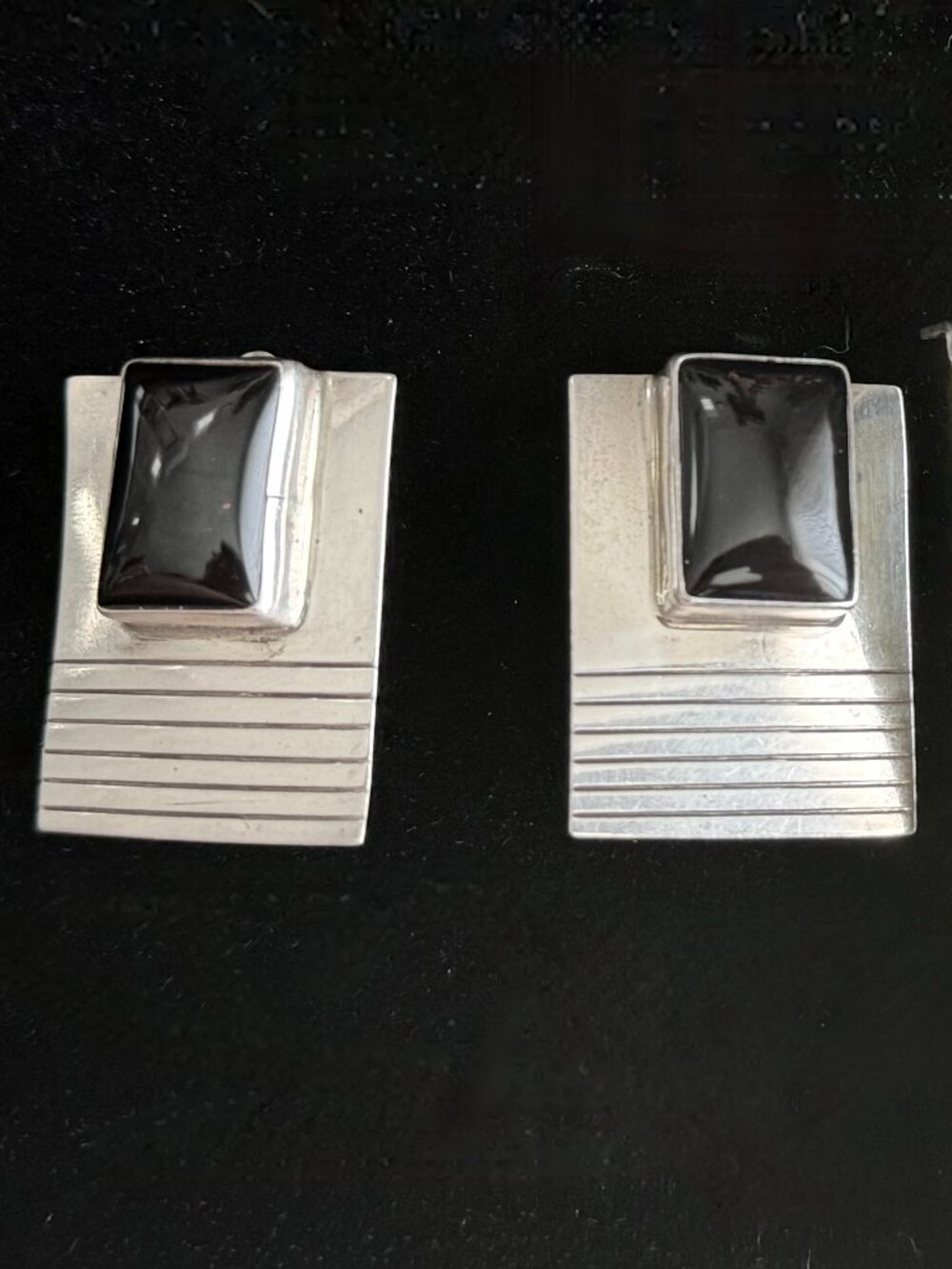 VINTAGE MODERNIST NATIVE AMERICAN CLIP-ON EARRINGS BEZEL SET, BLACK ONYX STONES